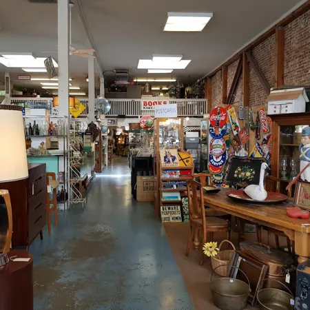 Whistlestop Antiques, business photo 1